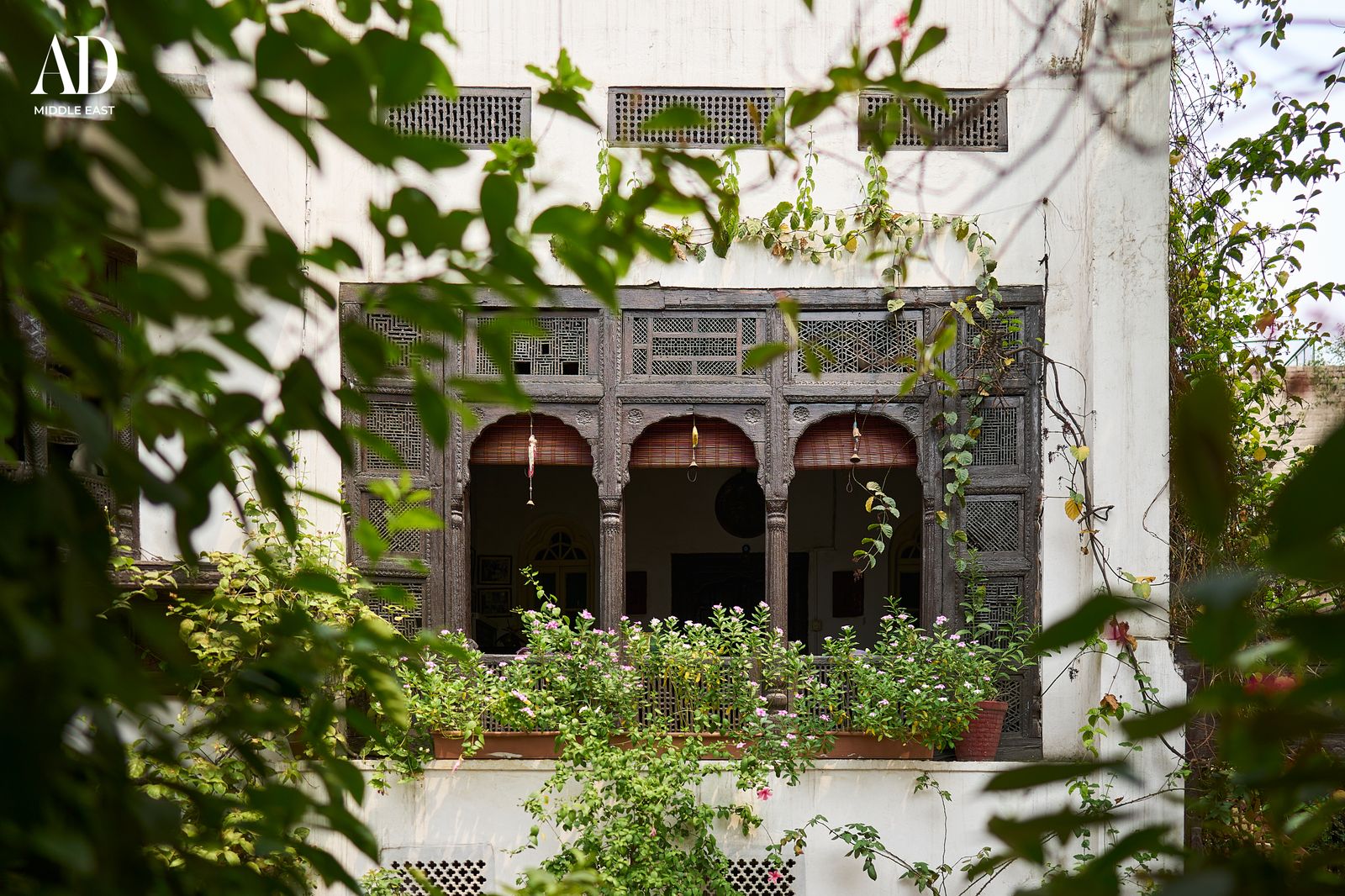 Inside Haveli Barood Khana a 400YearOld Lahore Home Still Lived In Today Tucked within Lahore's Walled City in Pakistan...