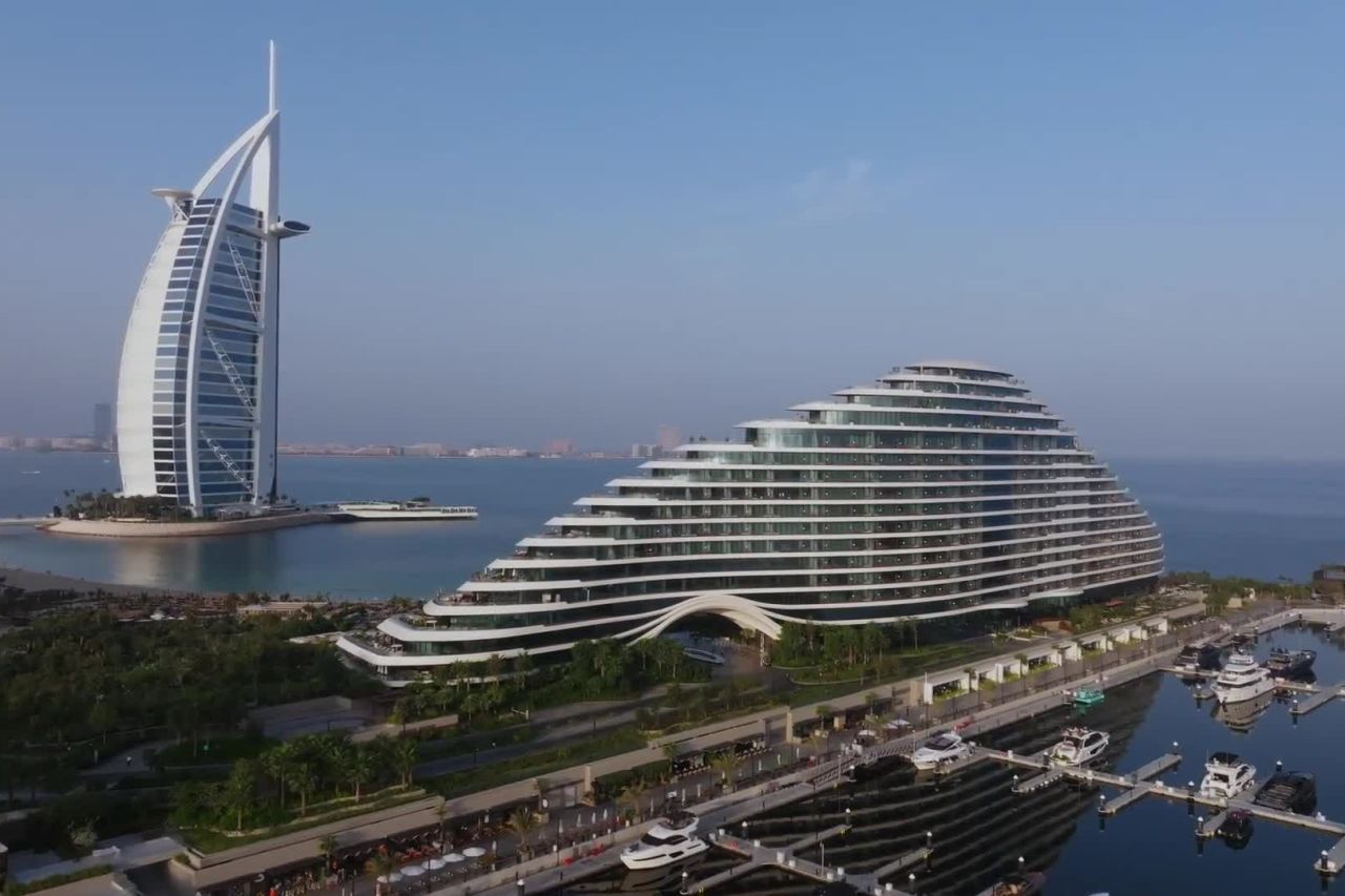 AD Explores Jumeirah Marsa al Arab with Shaun Killa