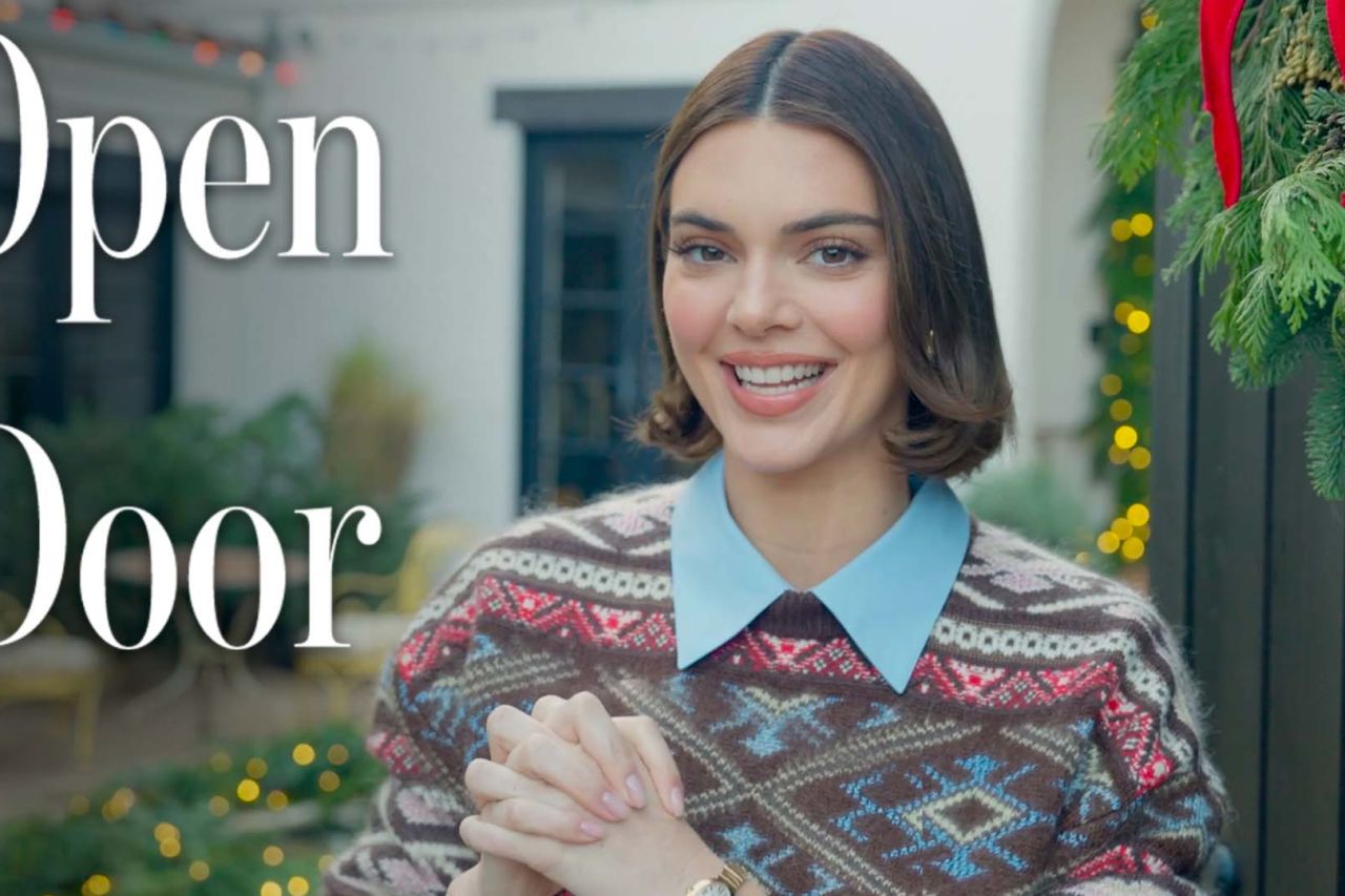 Kendall Jenner Gives AD a Tour of Her Nostalgic Christmas Wonderland in L.A.