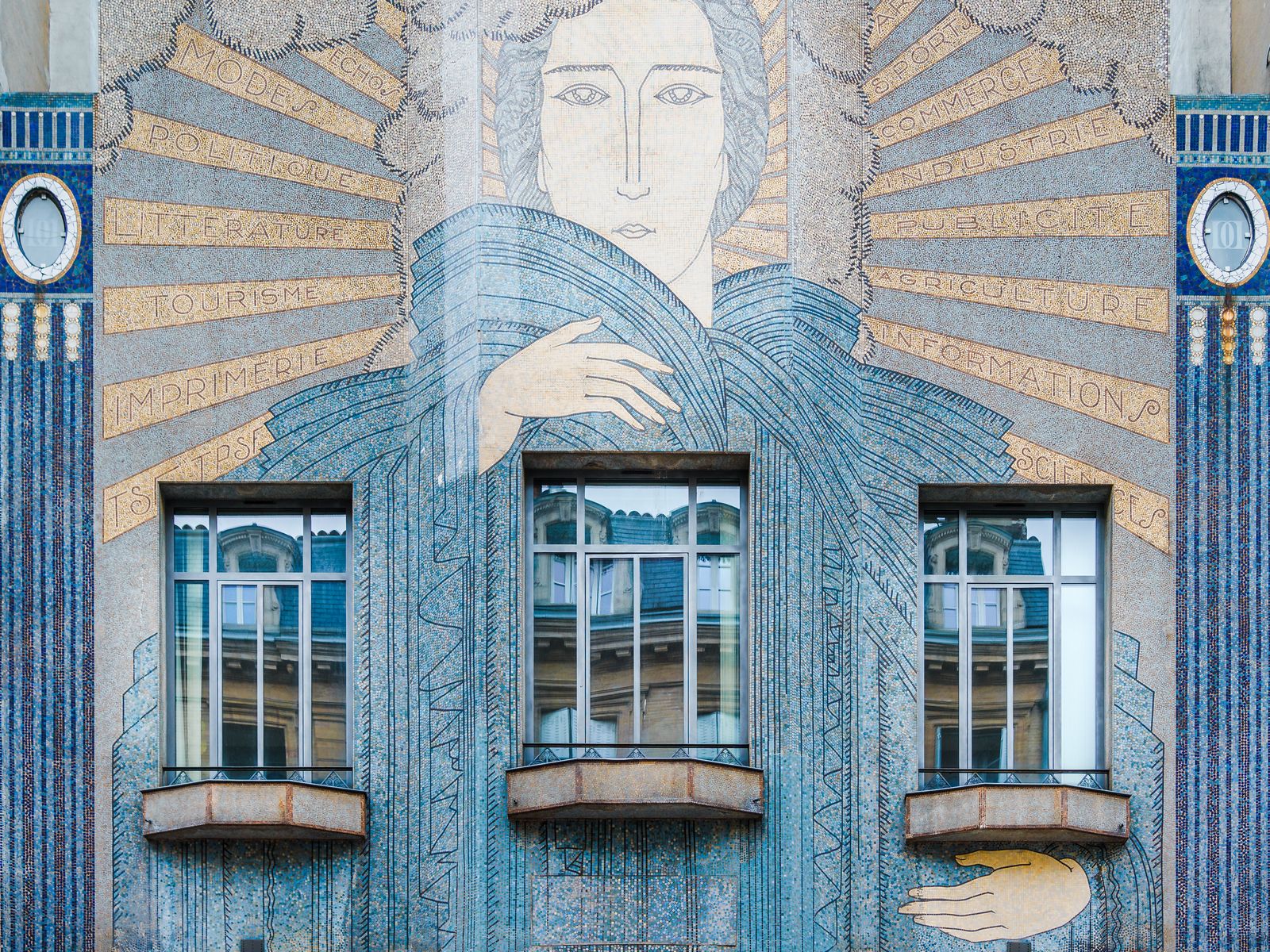 16 Most Beautiful Art Deco Buildings From India to Texas