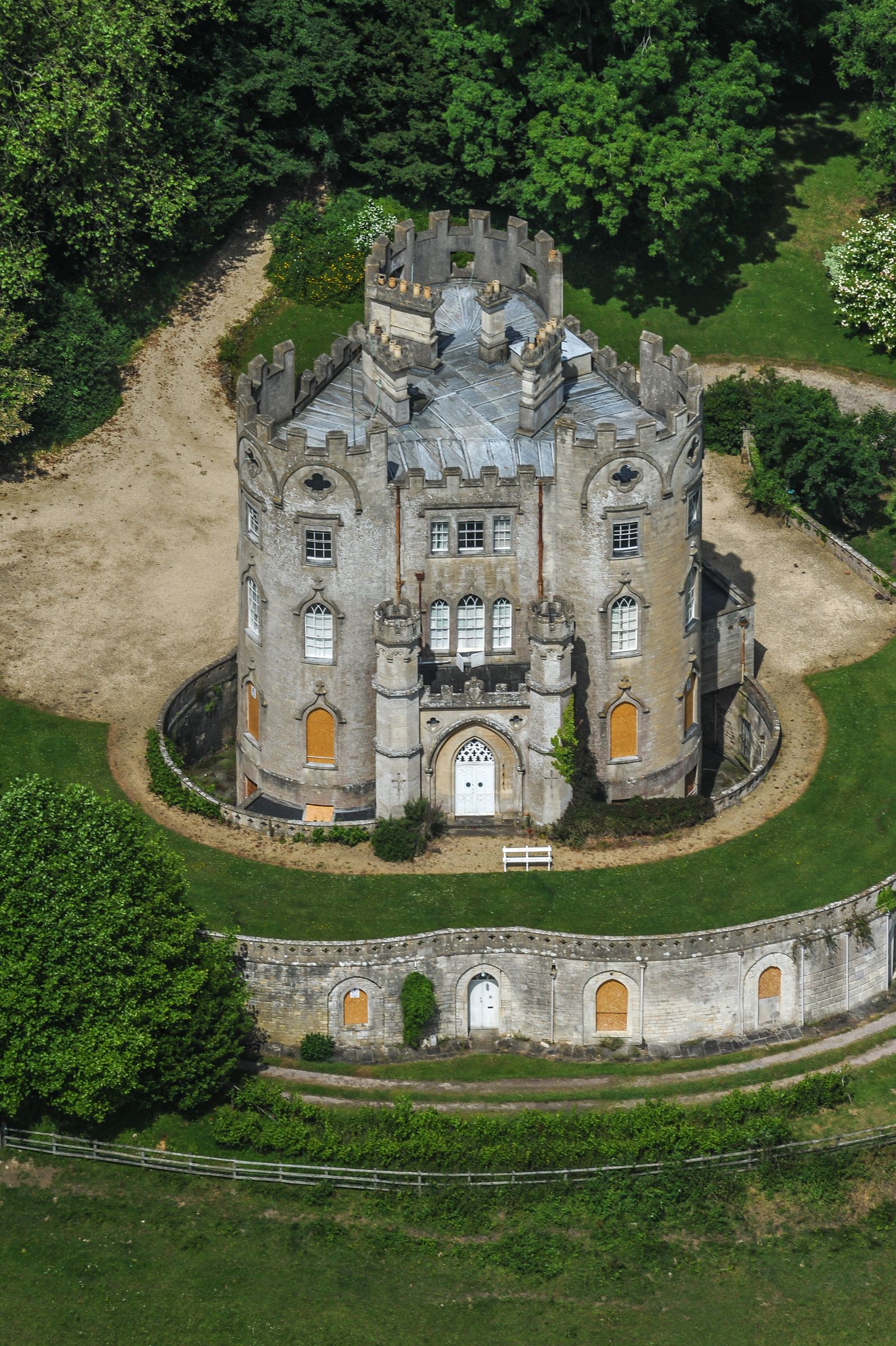 Image may contain Architecture Building Housing House Manor Castle and Fortress