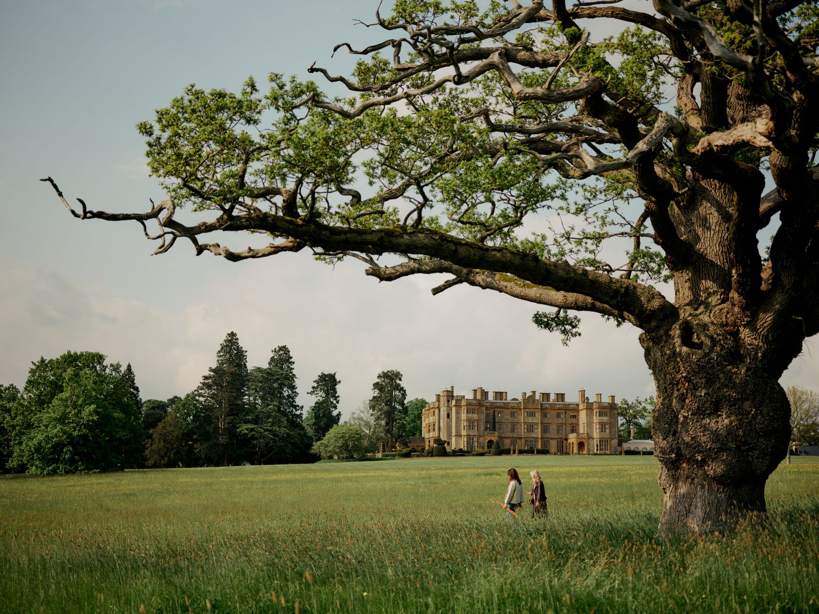 How Estelle Manor Ripped Up the Rulebook To Emerge at the UKs Poshest Country House Hotel. Live out your Downtown Abbey...