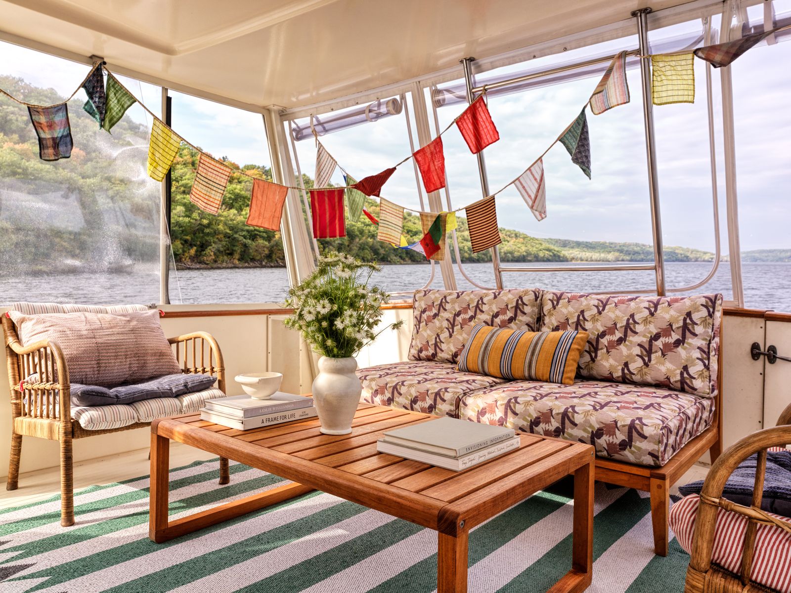 The 70s Style Interiors of This Houseboat Channel Vintage Cool on Water